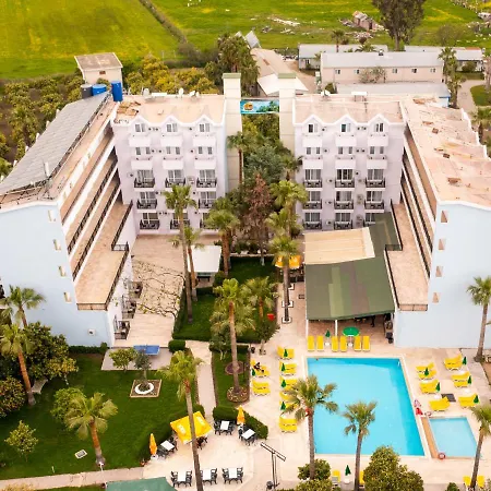 Malibu 4*